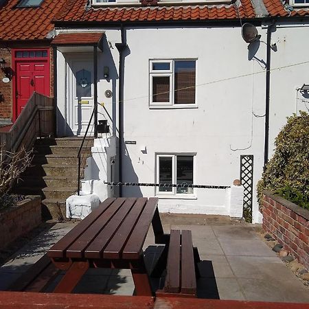 Happy Days Villa Whitby Exterior photo